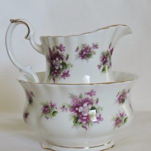 Royal Albert bone china Sweet Violets cream & sugar set